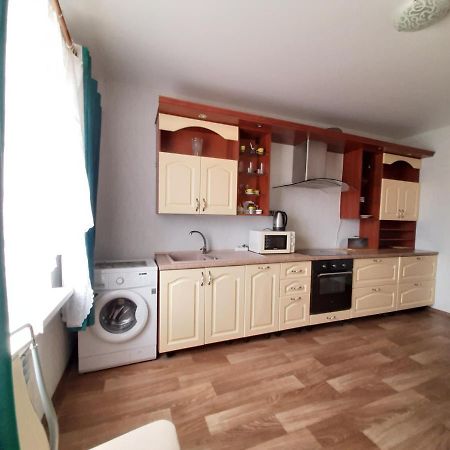 Ferienwohnung 1 Комнатная На Позняках Kiew Exterior foto